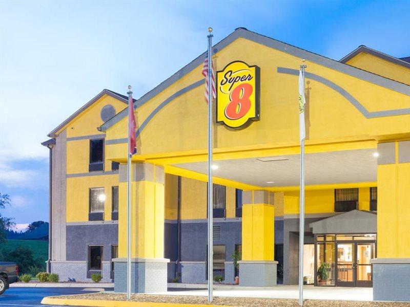 Super 8 By Wyndham Crossville Tn Εξωτερικό φωτογραφία