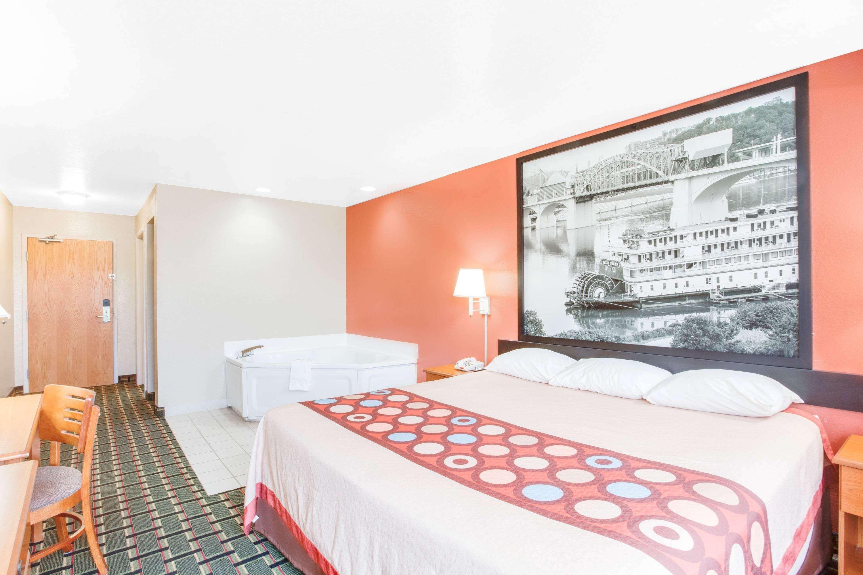 Super 8 By Wyndham Crossville Tn Εξωτερικό φωτογραφία