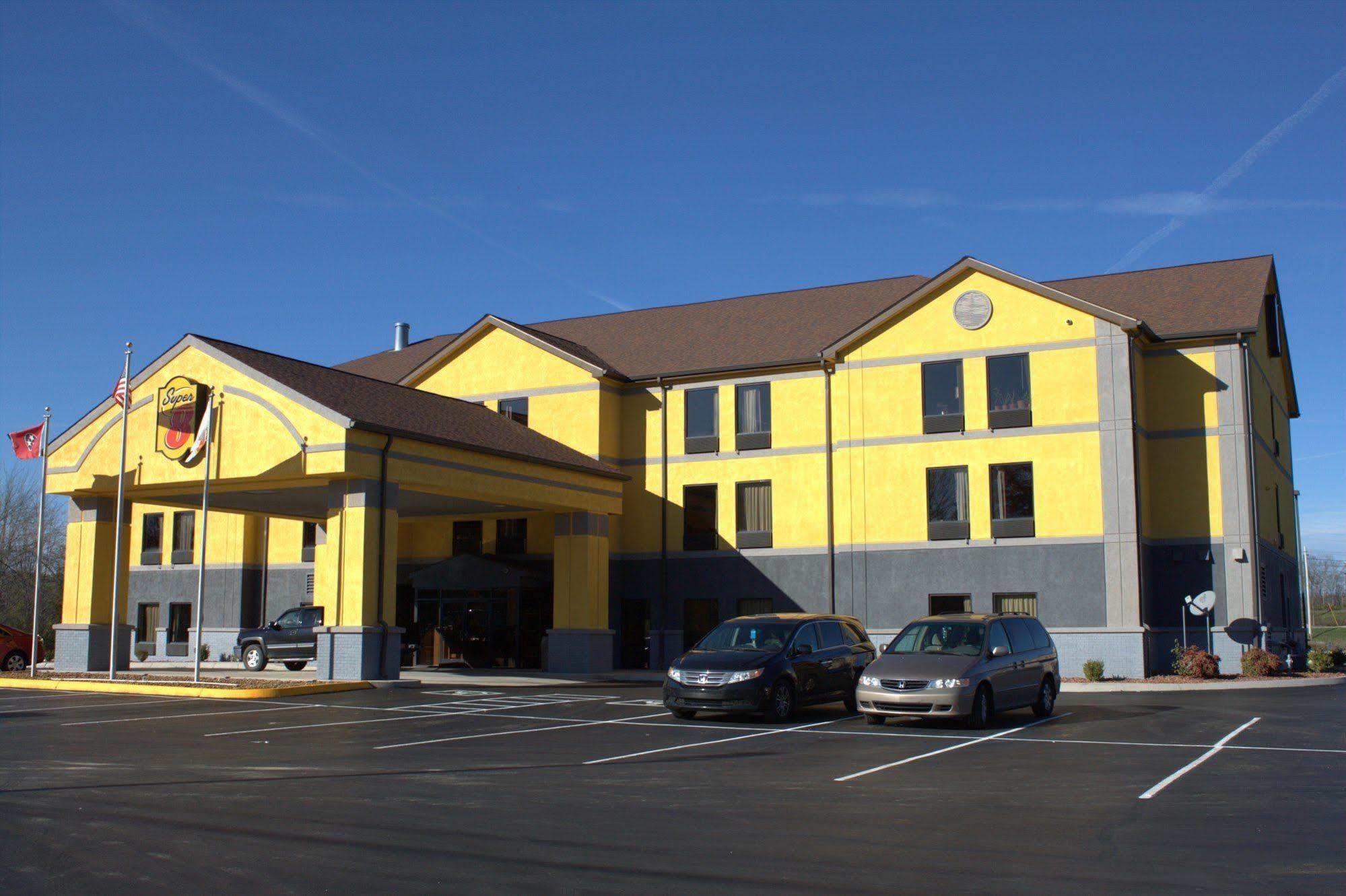 Super 8 By Wyndham Crossville Tn Εξωτερικό φωτογραφία